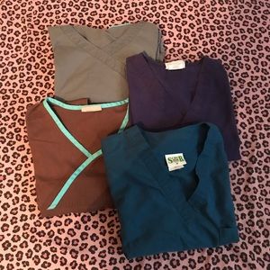 Four Women’s Scrub Tops Size Medium Bundle Lot